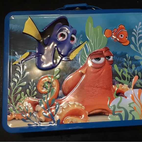 Finding Dory Metal Tin Box. - Picture 3 of 7